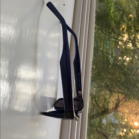 Salvatore Ferragamo Sunglasses - Picture 3 of 6